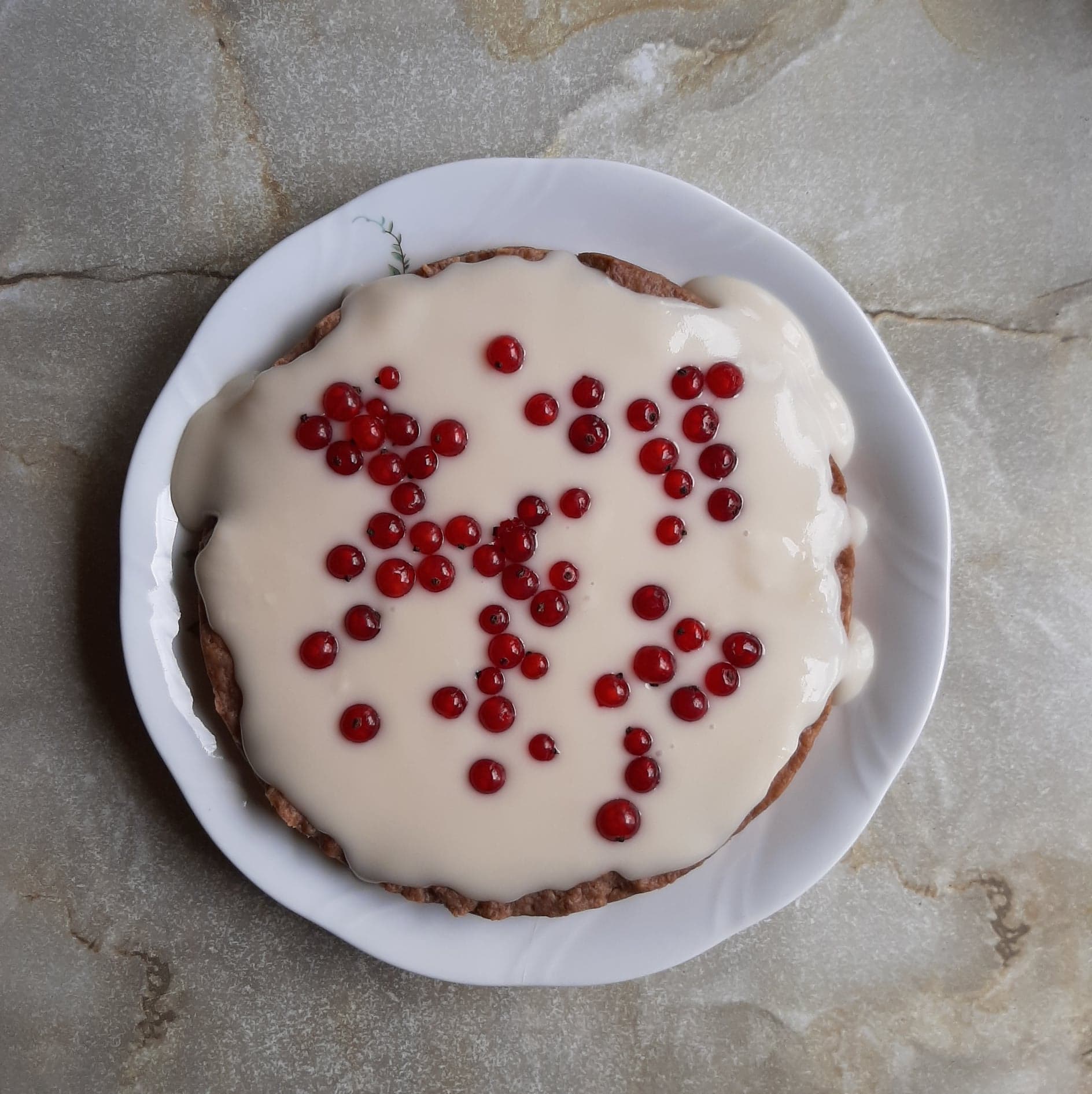 Wegańska tarta z kremem